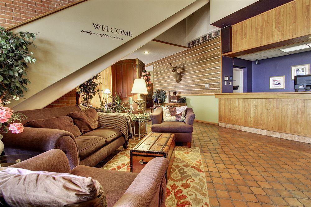 Eagle'S Nest Hotel & Conference Center Куинси Экстерьер фото